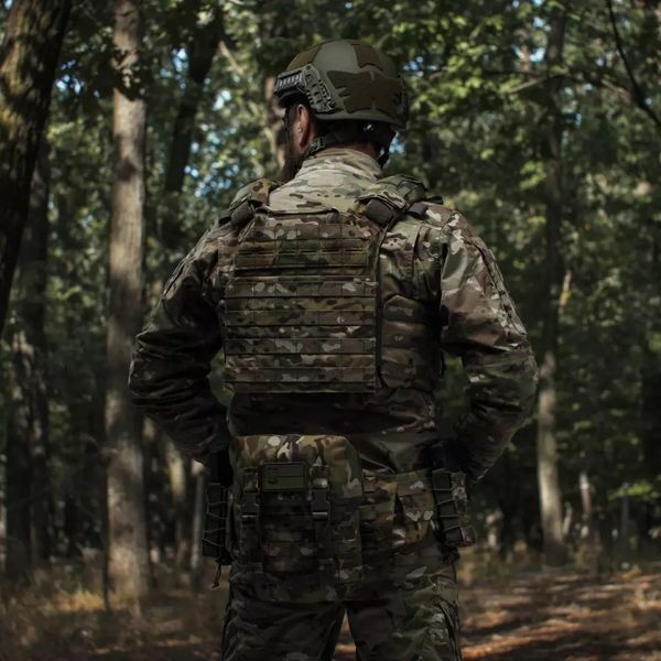 Бронежилет Ukrarmor 3-го класса (PRO). Вес 3.4 кг. Полиэтиленовые плиты 1.4 кг. Мультикам US.001.0623 фото